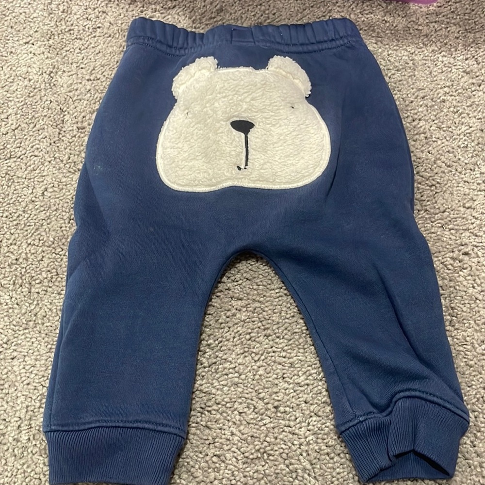 Bear Bum Sweat pants Baby Gap size 6-12 months
